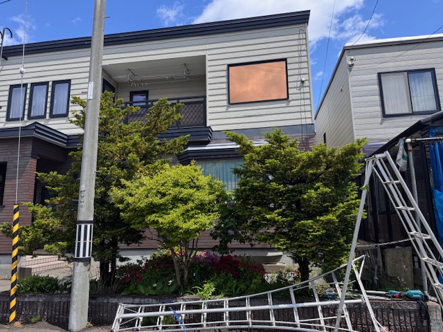 お客様宅にて剪定前